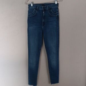 MOTHER The Stash Swooner Ankle Fray Jeans In Chick Flick Size 26